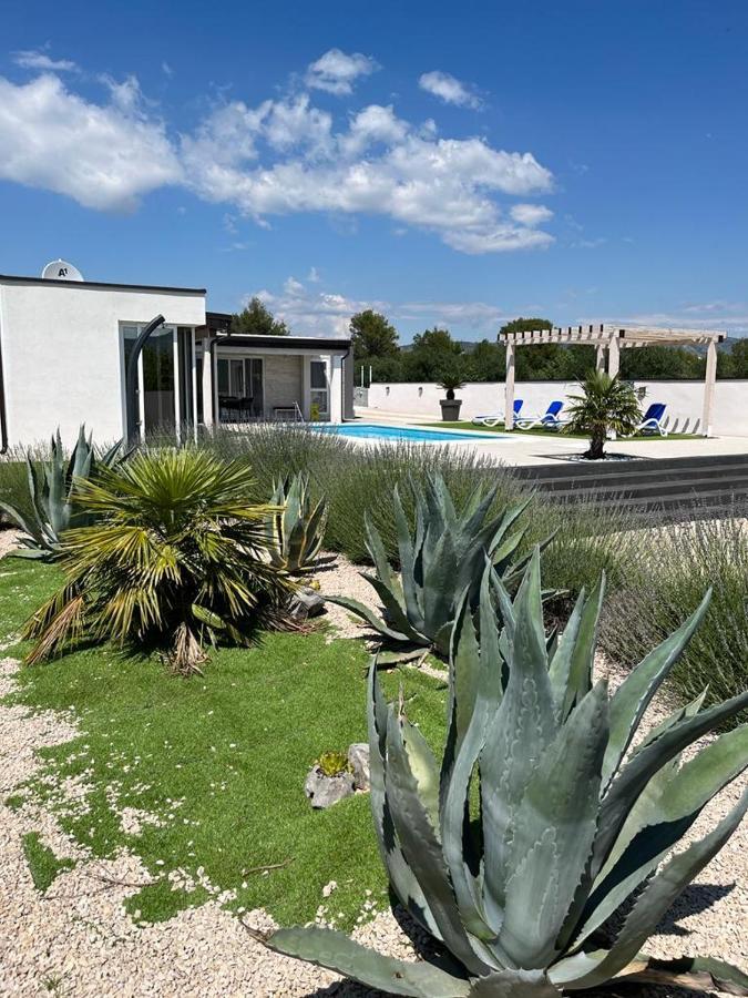 Resort Renjeland Šibenik Esterno foto